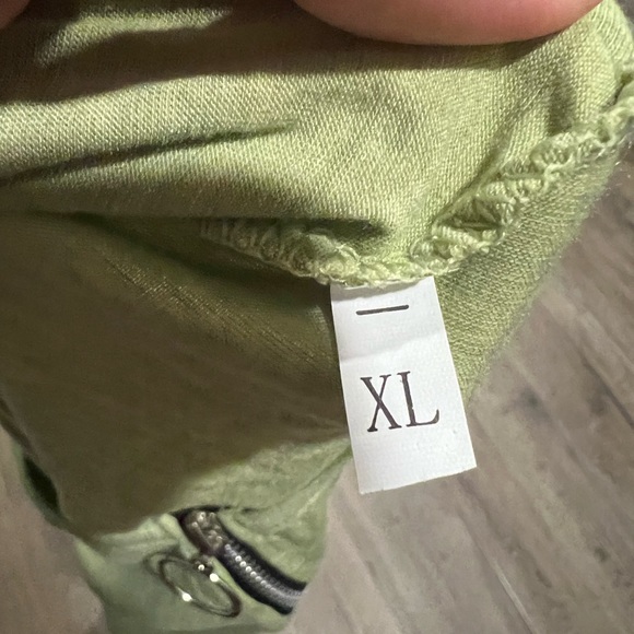 Light Green Long-Sleeved 1/2 Zip-Up Shirt - Picture 4 of 4